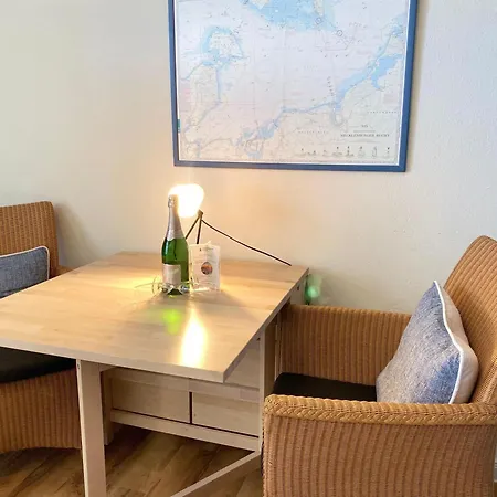 Yachthafenresidenz-wohnung-8205-853 شقة